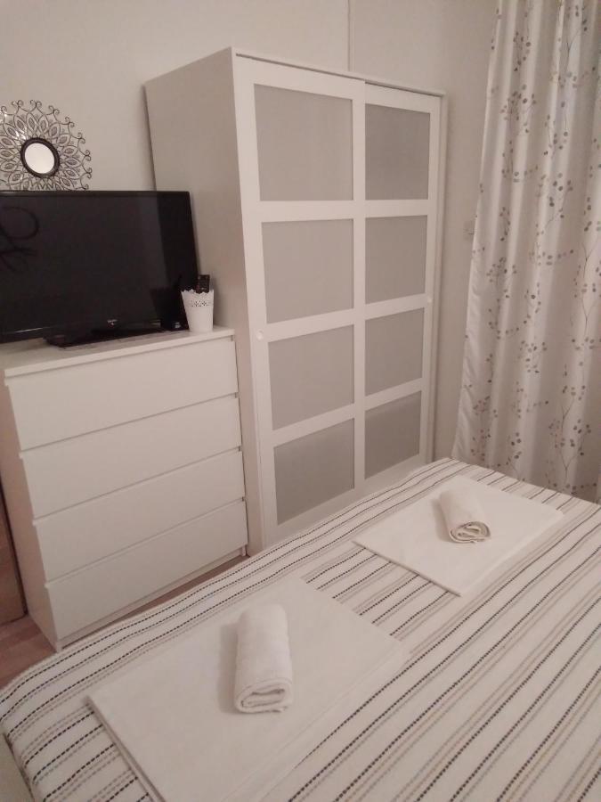 Apartmani Kraljevic Vodice Bagian luar foto