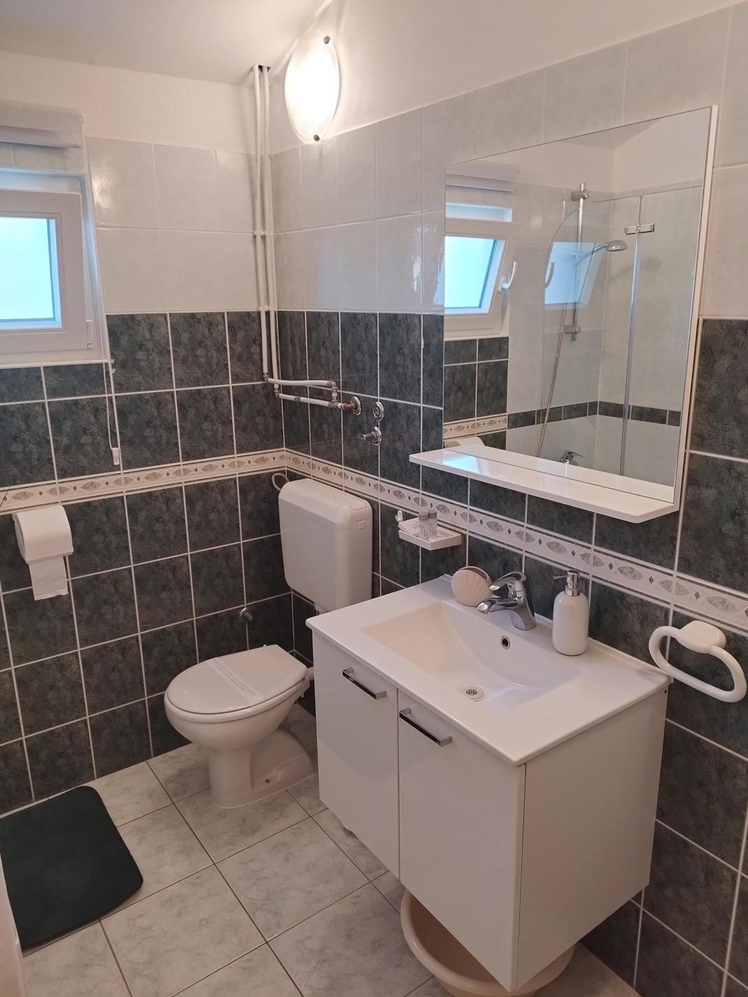 Apartmani Kraljevic Vodice Bagian luar foto