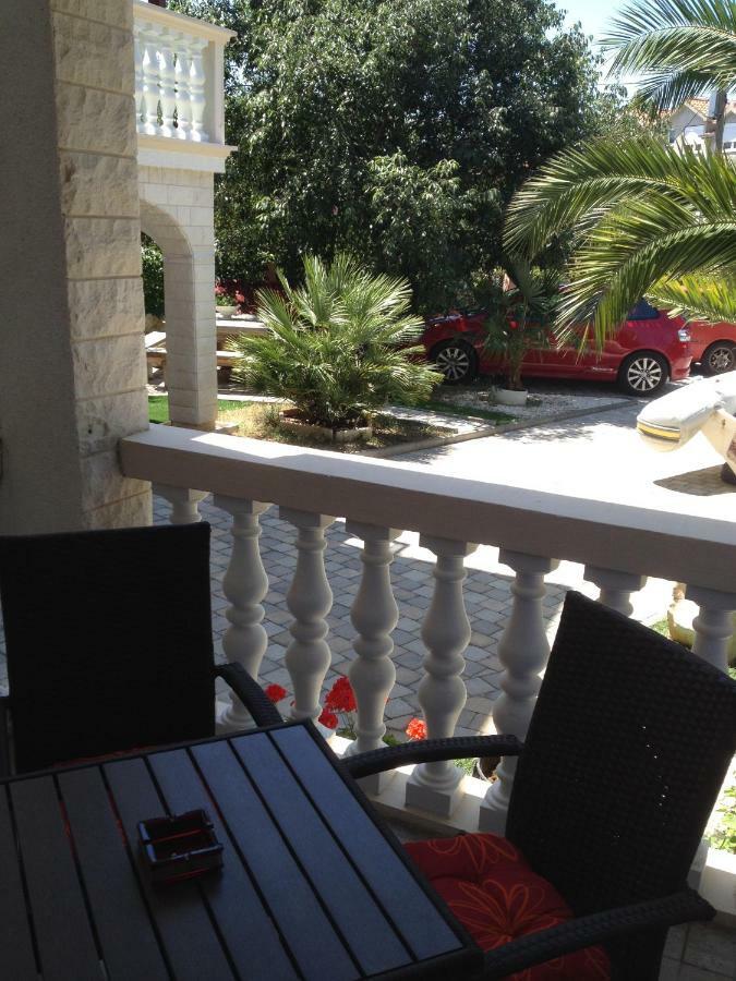 Apartmani Kraljevic Vodice Bagian luar foto