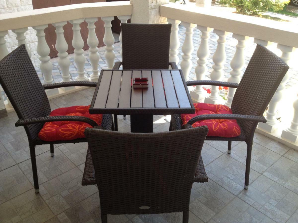 Apartmani Kraljevic Vodice Bagian luar foto