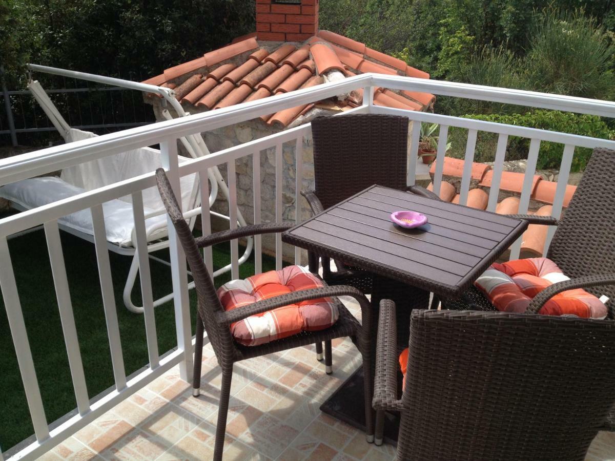 Apartmani Kraljevic Vodice Bagian luar foto